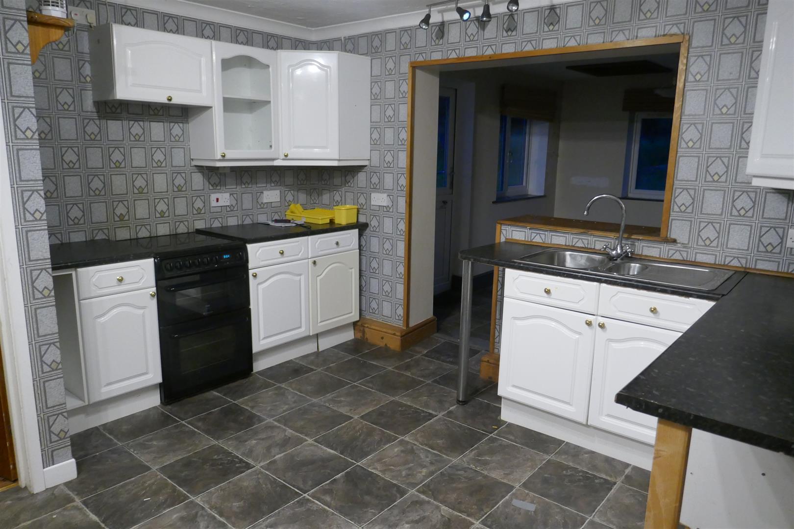 ANOTHER ROOM ASPECT
